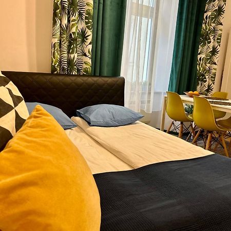קרקוב Vintage Senacka Apartaments מראה חיצוני תמונה