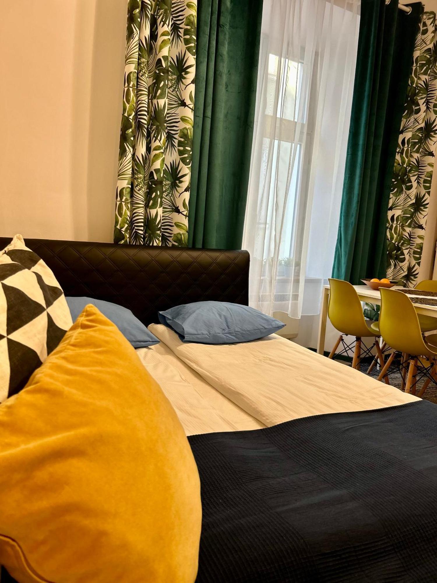 קרקוב Vintage Senacka Apartaments מראה חיצוני תמונה